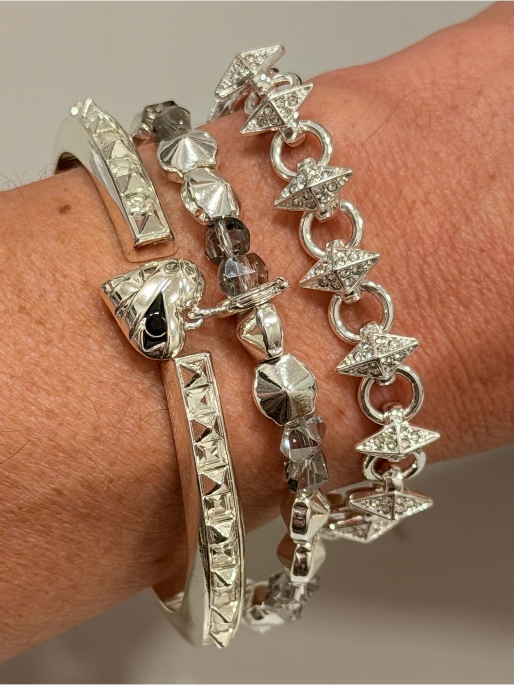 Bomb Party NWT! Silver and Black Heart Stack